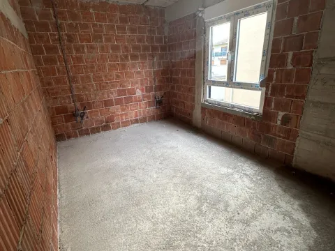 Sale, one bedroom apartment, 56m², Momišići, Podgorica - image 3