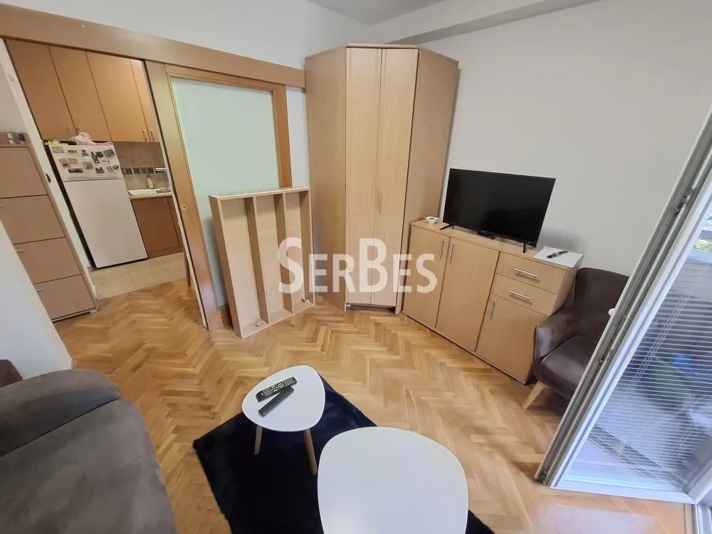 Prodaja, dvosoban stan, 44m², Grbavica, Novi Sad Sve Podlokacije