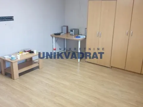 Prodaja, jednosoban stan, 44m², Kneževac, Beograd - image 3