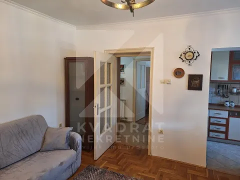Rent, two bedroom apartment, 67m², Centar, Podgorica - image 3