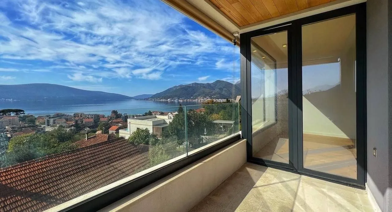 Prodaja, dvosoban stan, 98m², Donja Lastva, Tivat