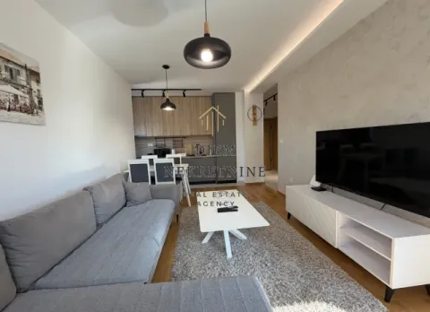 Rent, two bedroom apartment, 53m², Podgorica, Crna Gora - image 9