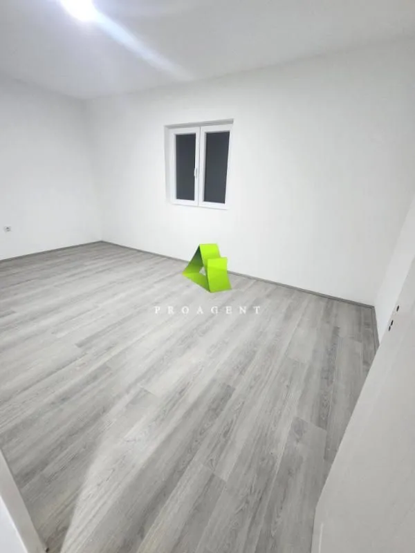 Prodaja, kuća, 204m², Crveni Krst, Niš