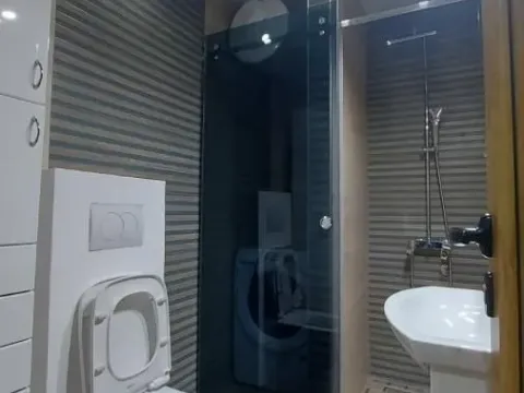 Izdavanje, trosoban stan, 56m², Durlan, Niš - image 10