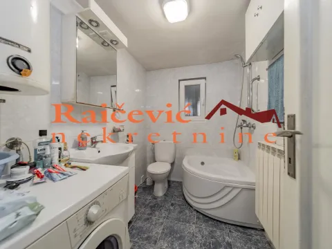 Prodaja, kuća, 144m², Zvezdara Sve Podlokacije, Beograd - image 18