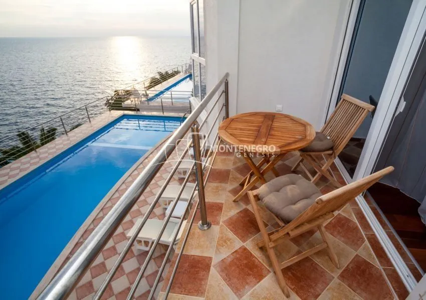 Sale, house, 505m², Dobra Voda, Budva