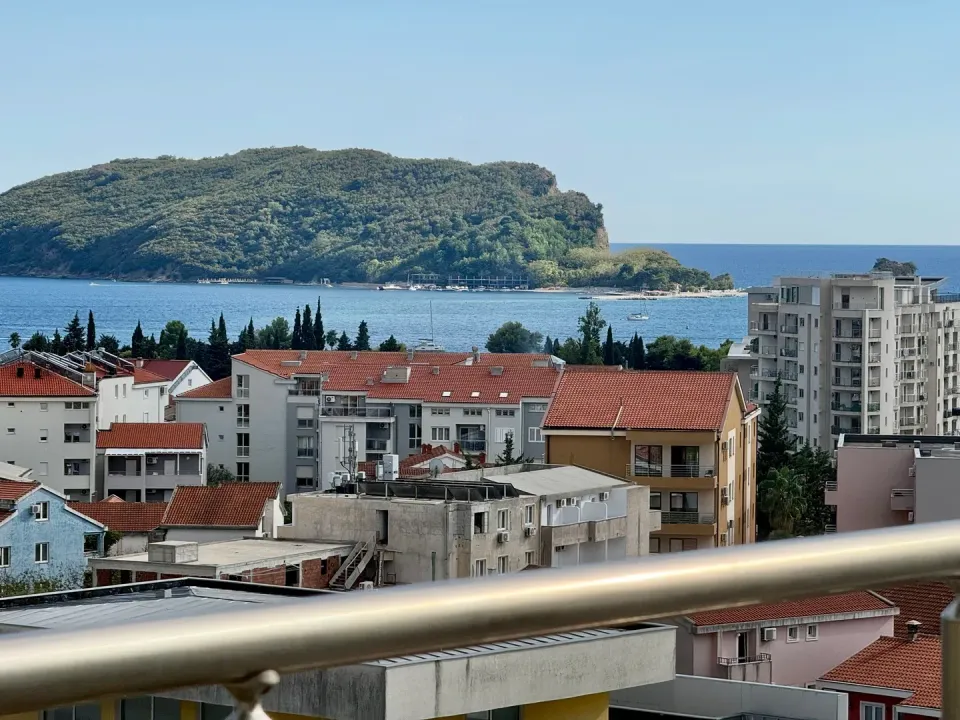 Prodaja, dvosoban stan, 77m², Babilonija, Budva