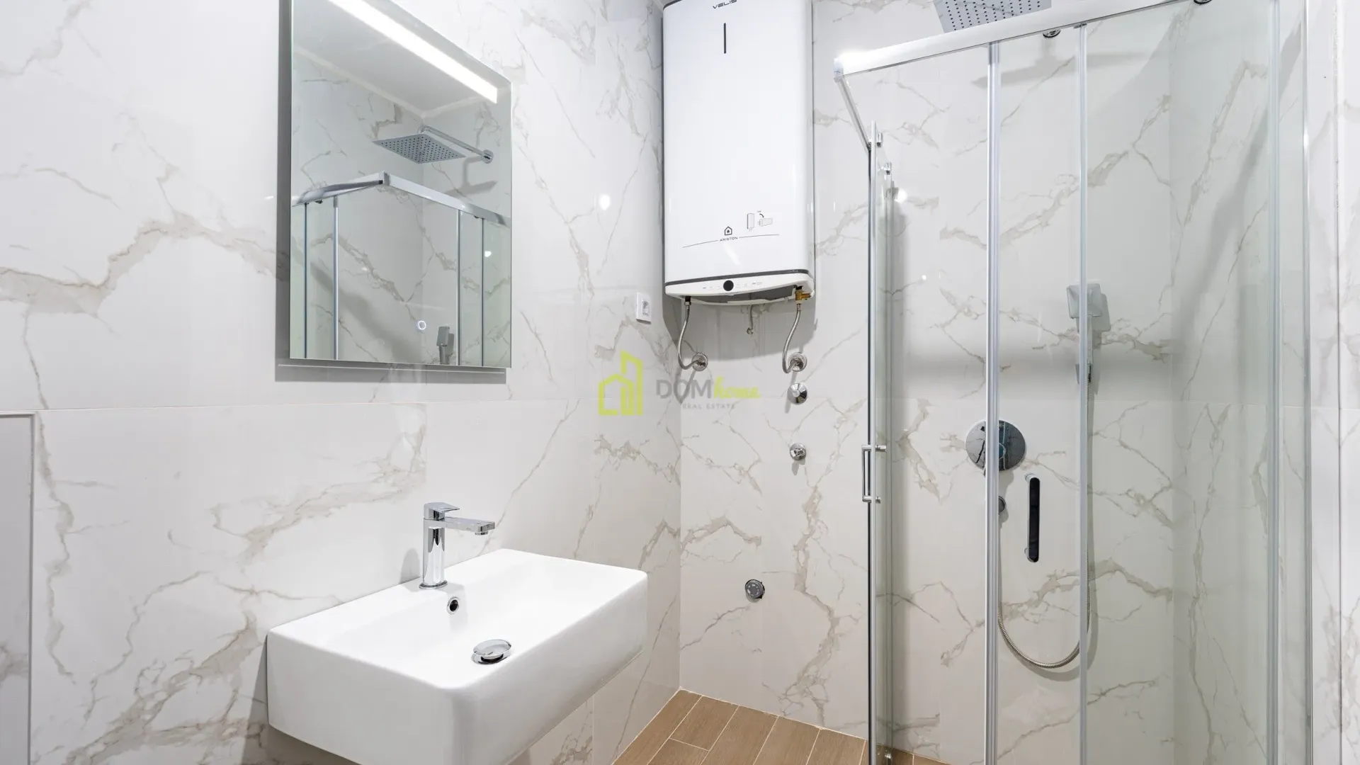 Prodaja, garsonjera, 37m², Gorica C, Podgorica