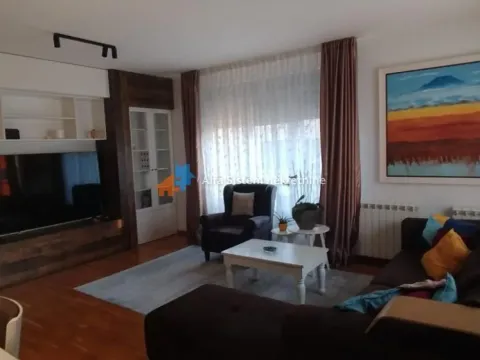 Izdavanje, četvorosoban stan, 108m², Lekino Brdo, Voždovac Sve Podlokacije - image 1