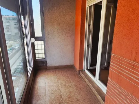 Izdavanje, dvosoban stan, 67m², Stari Aerodrom, Podgorica - image 11