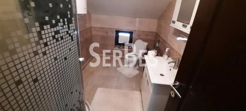 Prodaja, kuća, 200m², Adice, Novi Sad Sve Podlokacije