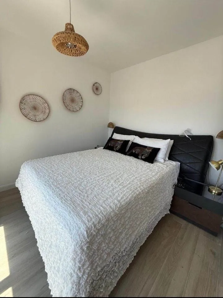 Prodaja, dvosoban stan, 107m², Kava, Tivat