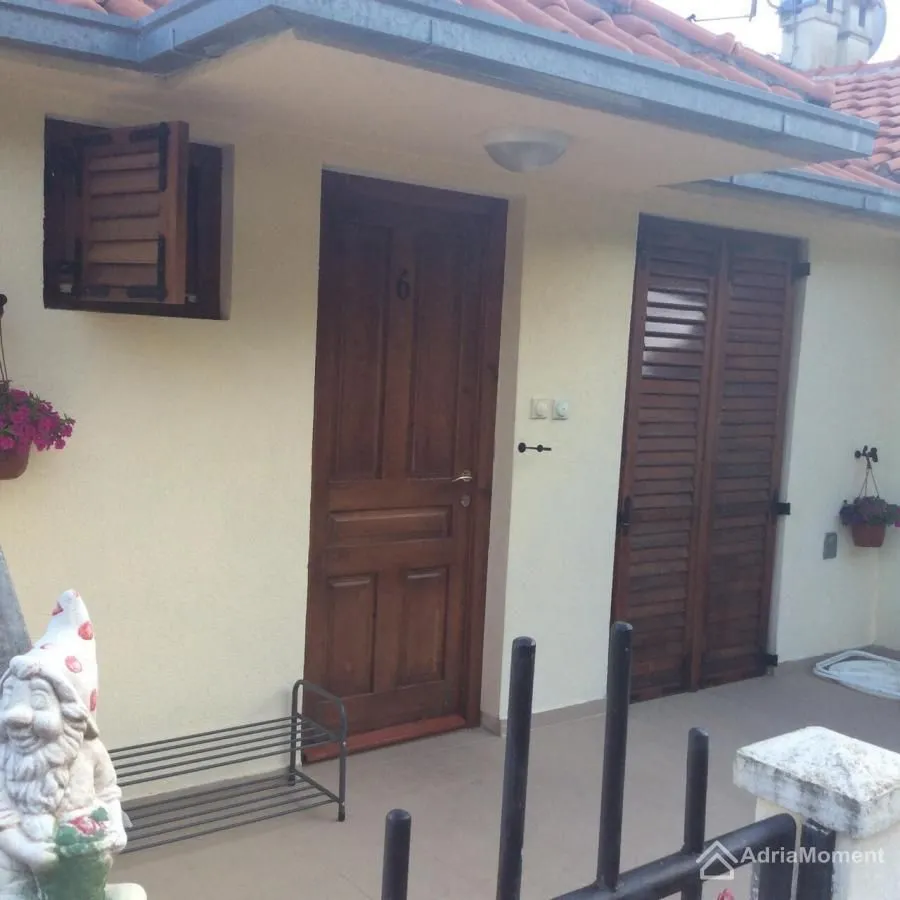 Prodaja, dvosoban stan, 58m², Kamenari, Herceg Novi