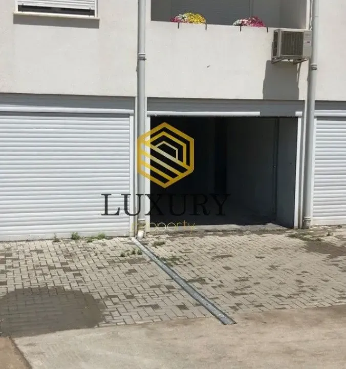 Rent, office space, 100m², Centar, Podgorica