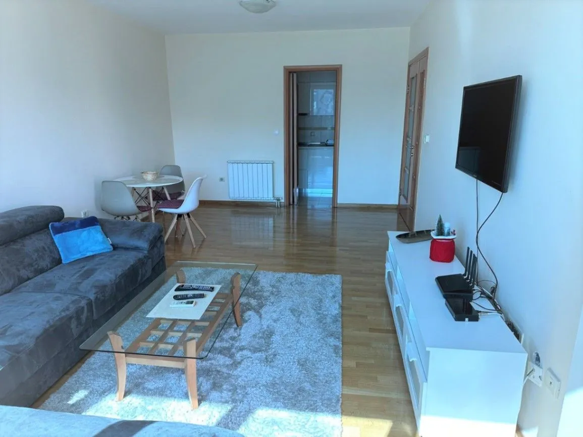 Rent, two bedroom apartment, 75m², Preko Morače, Podgorica