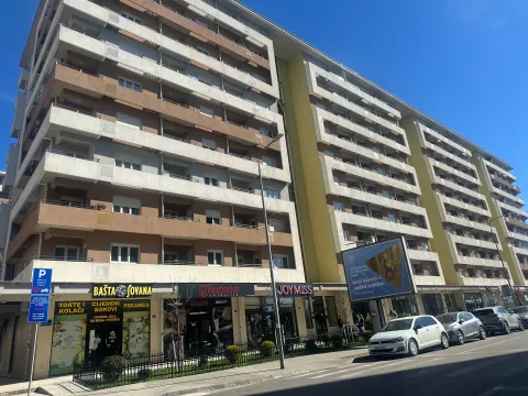 Rent, one bedroom apartment, 49m², Central Point, Podgorica - image 13