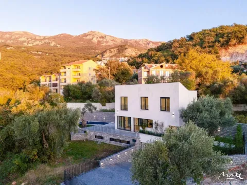 Prodaja, kuća, 240m2, Kamenovo, Budva Prodaja, kuća, 240m2, Kamenovo, Budva