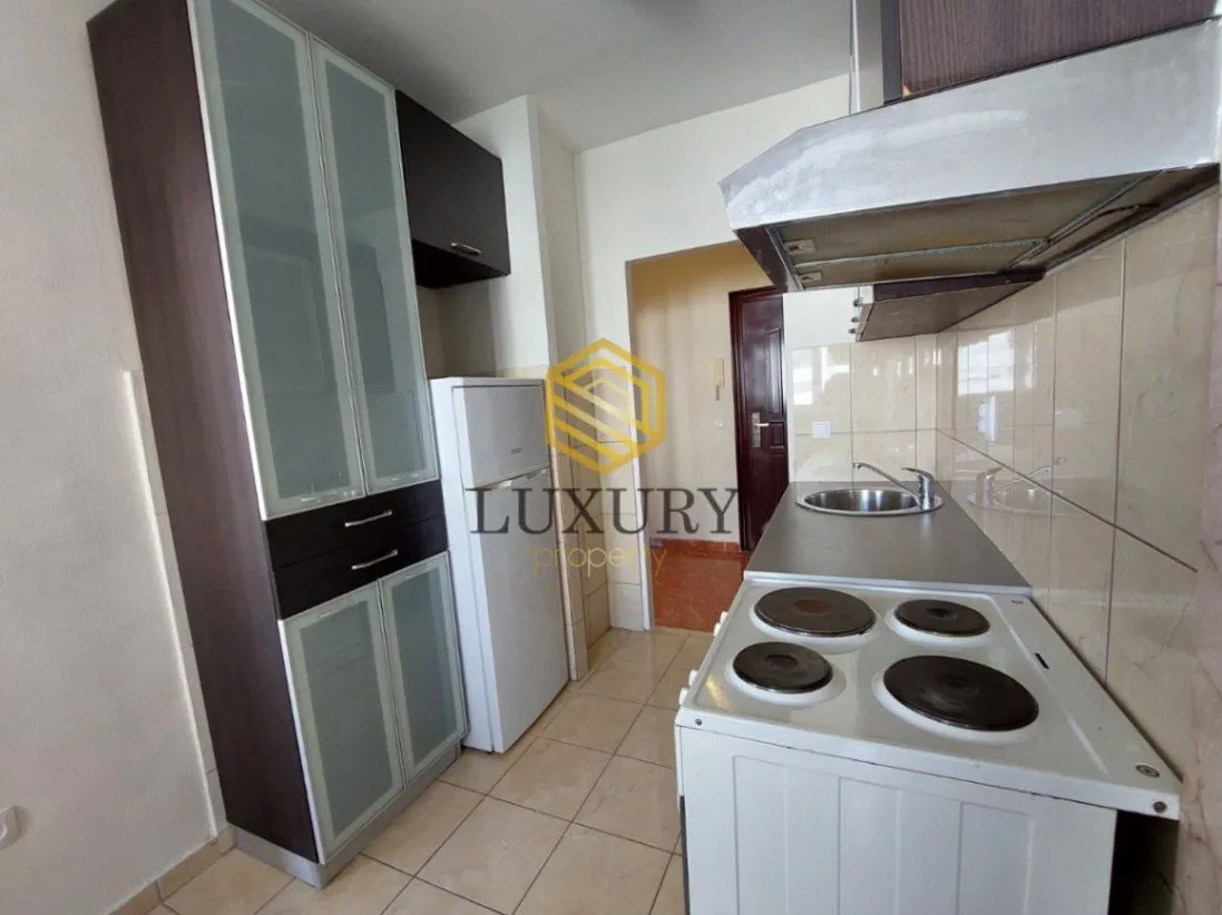 Prodaja, jednosoban stan, 50m², Gintaš, Podgorica