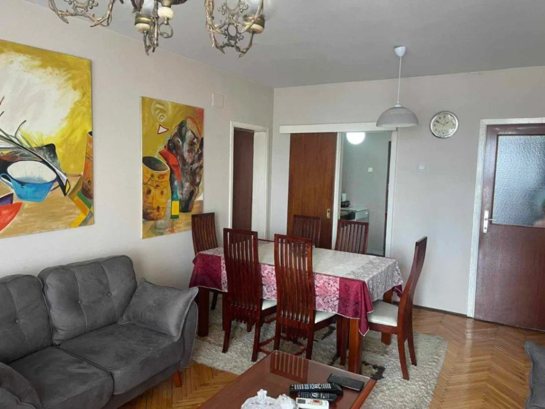 Prodaja, dvosoban stan, 74m², Lepa Kata, Podgorica
