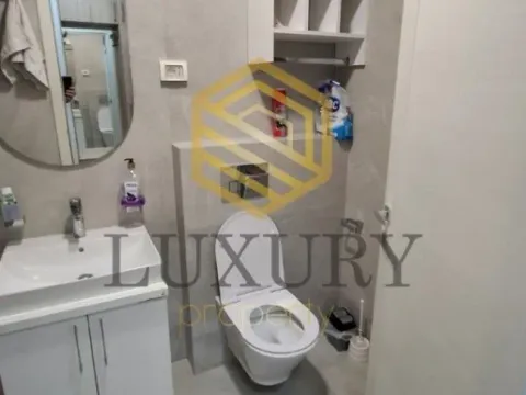 Izdavanje, jednosoban stan, 50m², Central Point, Podgorica - image 8