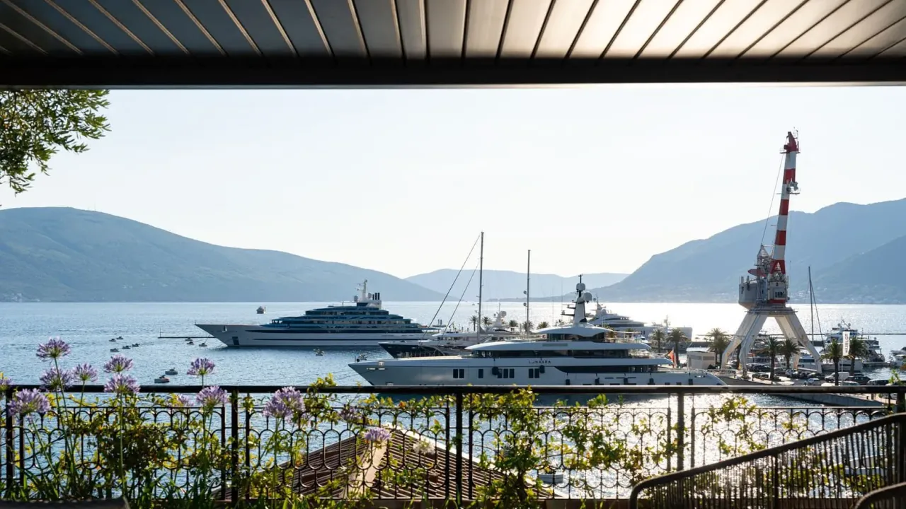 Sale, two bedroom apartment, 198m², Porto Montenegro, Tivat