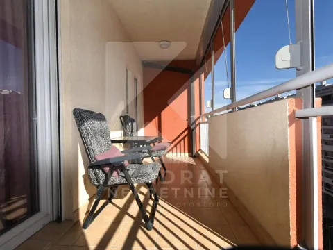 Sale, two bedroom apartment, 92m², City Kvart, Podgorica - image 15