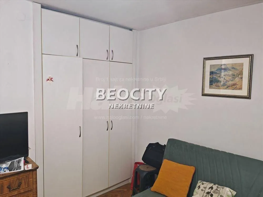 Izdavanje, stan, 25m², Dušanovac, Voždovac Sve Podlokacije