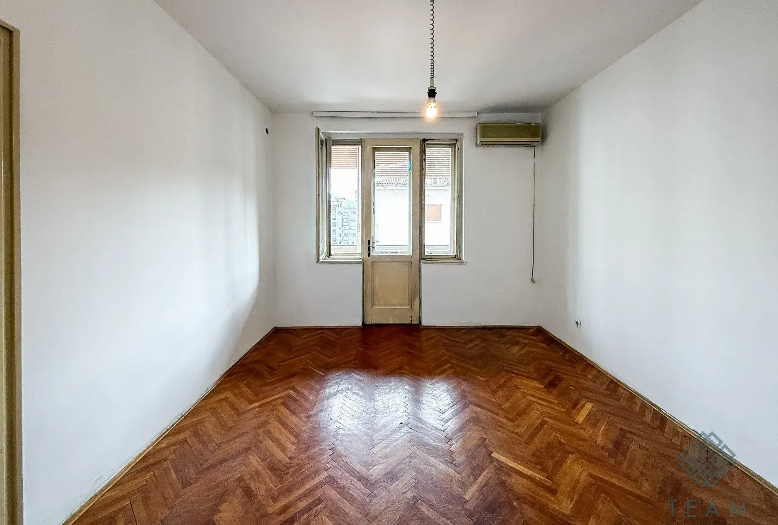 Prodaja, dvosoban stan, 90m², Centar, Podgorica