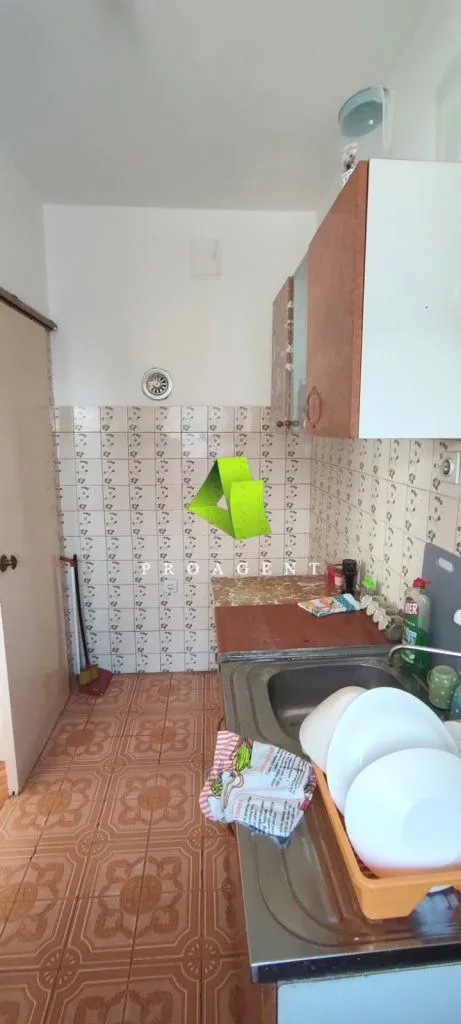 Prodaja, trosoban stan, 95m², Pantelej, Niš