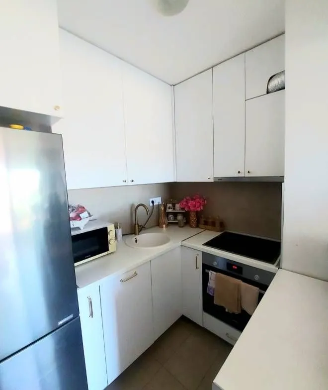 Prodaja, trosoban stan, 64m², Zvezdara Sve Podlokacije, Beograd