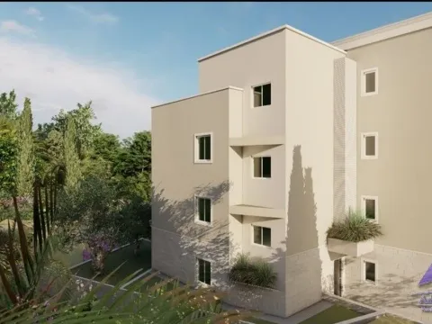 Prodaja, jednosoban stan, 46m², Petrovac, Budva - image 3