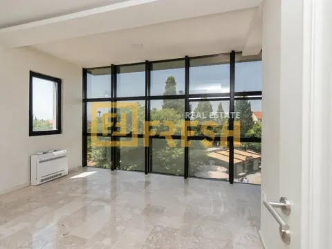 Rent, office space, 500m², Tuzi, Podgorica - image 12