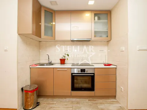 Rent, two bedroom apartment, 68m², Centar, Podgorica - image 3