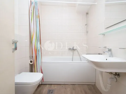 Rent, two bedroom apartment, 59m², City Kej, Podgorica - image 8