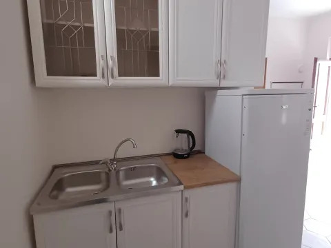 Rent, one bedroom apartment, 45m², Lepetani, Tivat - image 11