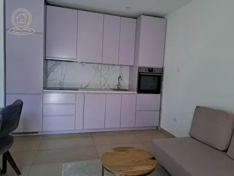 Izdavanje, trosoban stan, 50m², Podbara, Novi Sad Sve Podlokacije - image 4