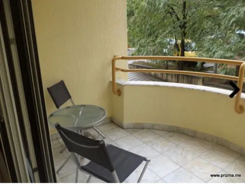 Izdavanje, dvosoban stan, 75m², Gorica C, Podgorica - image 4