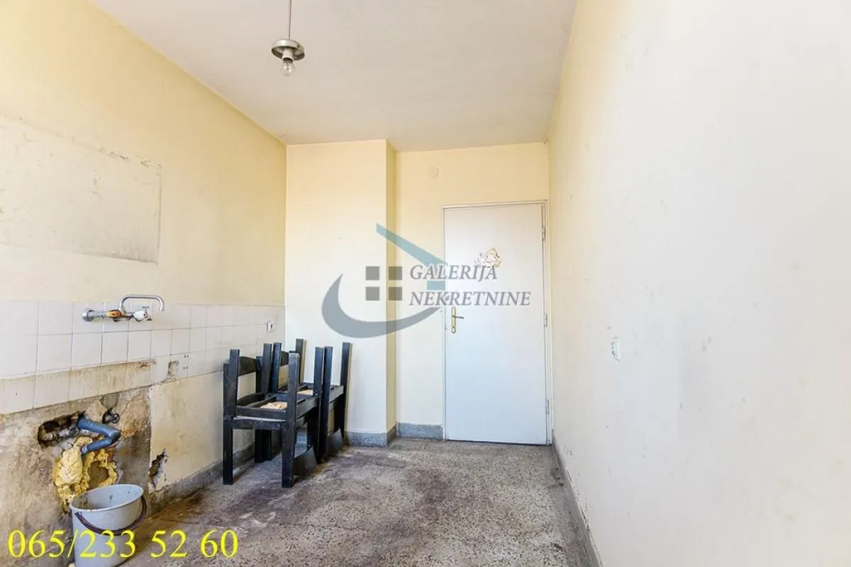 Sale, two bedroom apartment, 64m², Lion, Zvezdara Sve Podlokacije