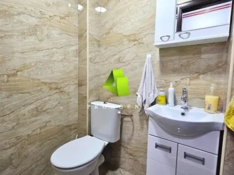 Sale, two bedroom apartment, 75m², Pantelej, Niš - image 13
