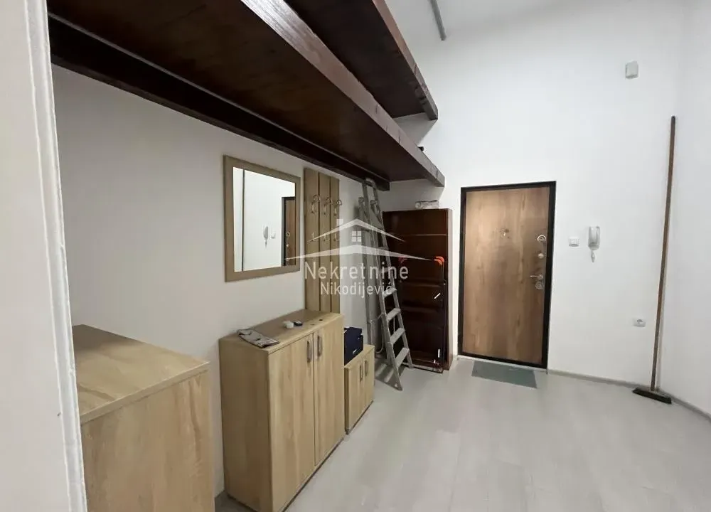 Rent, two bedroom apartment, 71m², Zemun Centar, Zemun Sve Podlokacije
