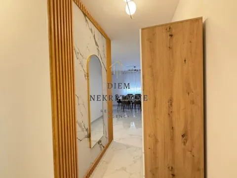 Rent, two bedroom apartment, 76m², Central Point, Podgorica - image 13