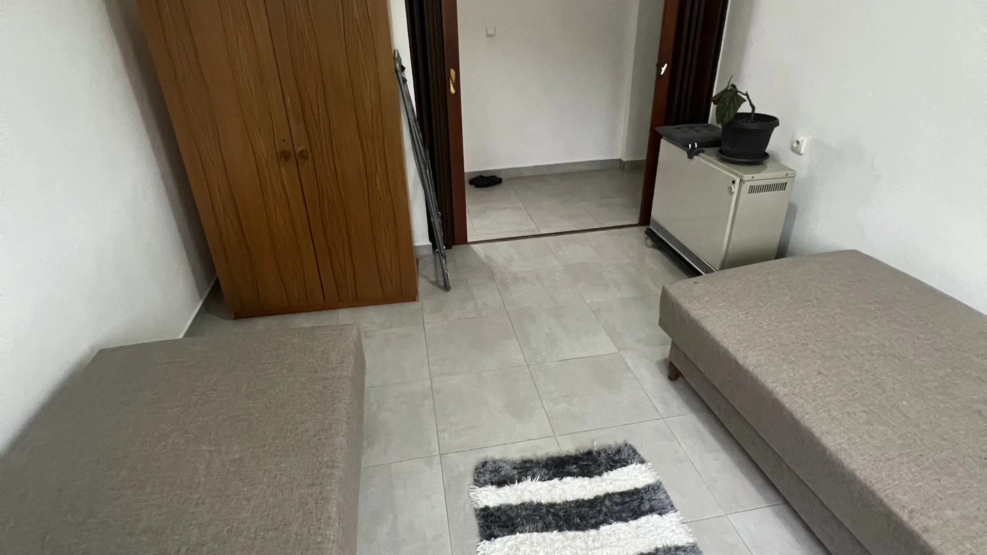 Rent, two bedroom apartment, 60m², Tomba, Bar