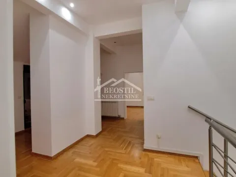 Izdavanje, četvorosoban stan, 204m², Đeram Pijaca, Beograd - image 13