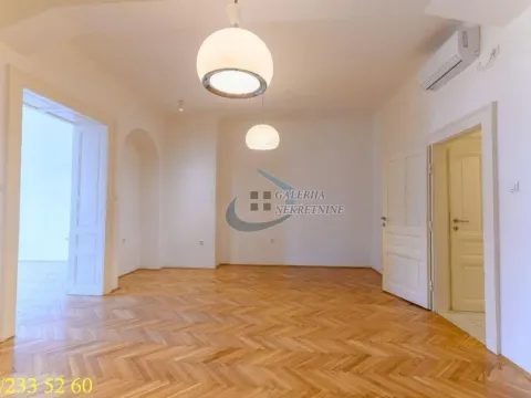 Rent, four bedroom apartment, 110m², Savski Venac, Beograd - image 6