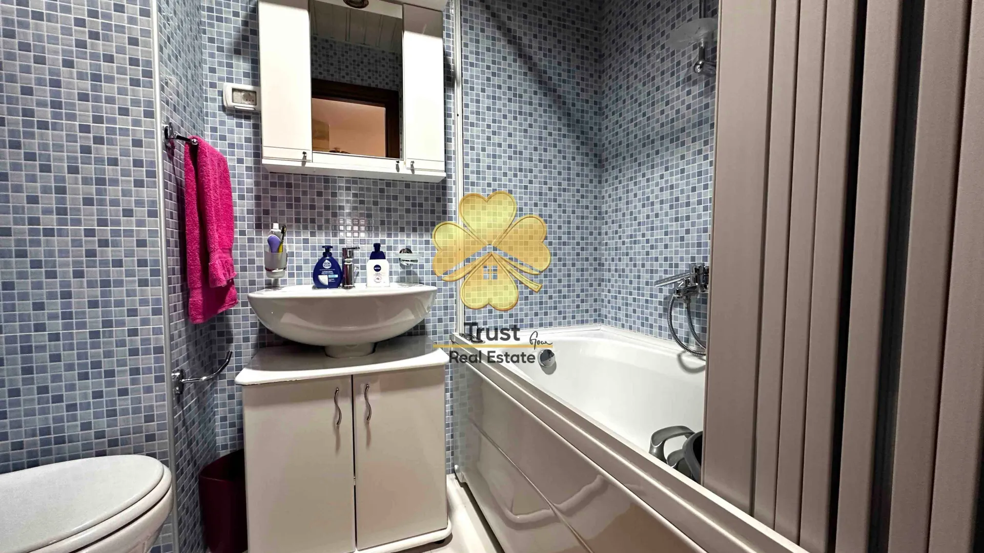 Rent, three bedroom apartment, 120m², City Kvart, Podgorica