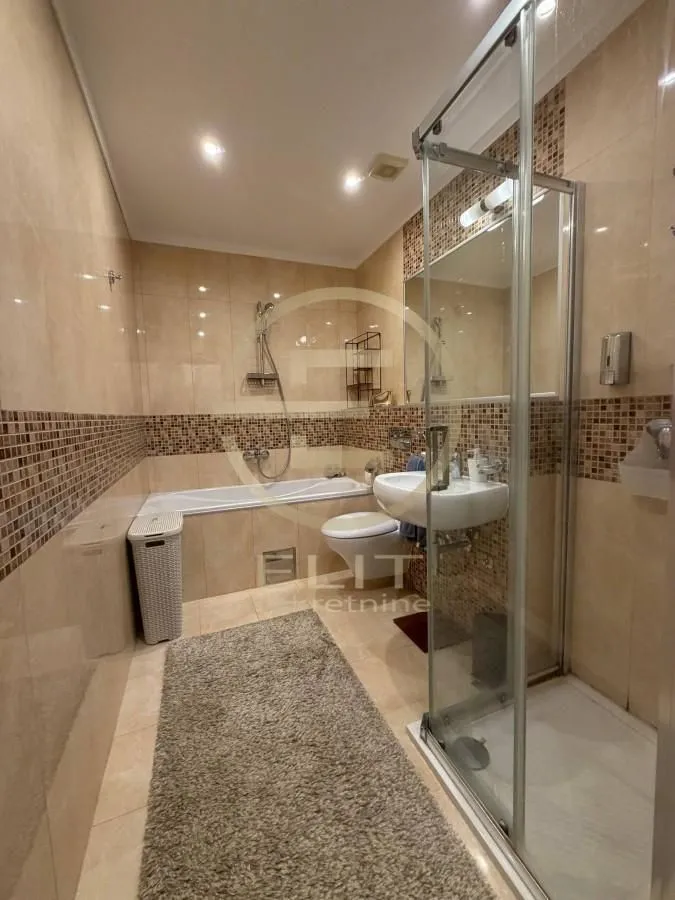 Prodaja, stan, 105m², Liman 3, Novi Sad Sve Podlokacije