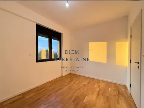 Rent, one bedroom apartment, 49m², Stari Aerodrom, Podgorica - image 10