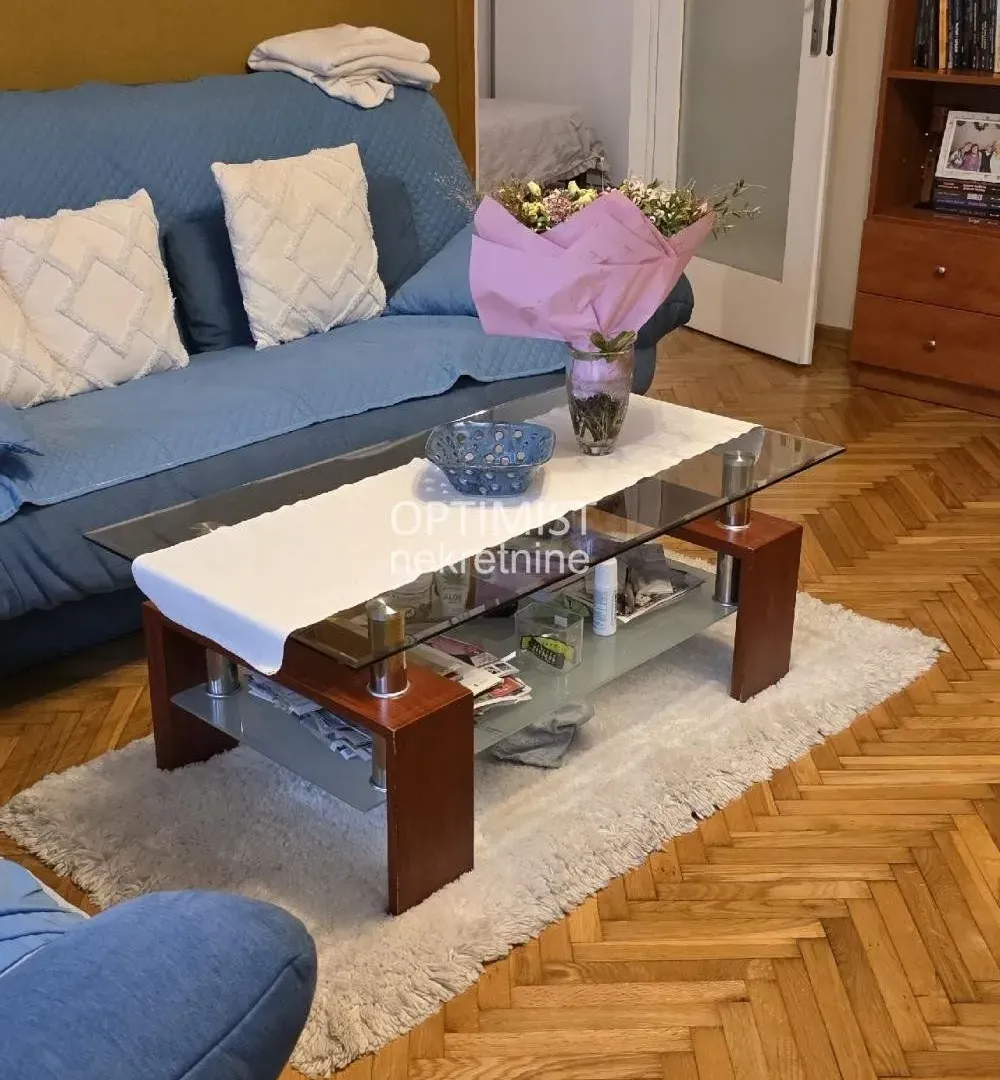 Prodaja, četvorosoban stan, 70m², Novi Beograd Sve Podlokacije, Beograd