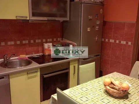 Prodaja, trosoban stan, 85m², Vračar Centar, Vračar Sve Podlokacije - image 3