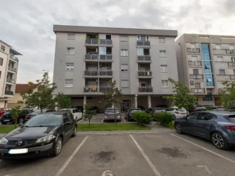 Prodaja, jednosoban stan, 48m², Nova Dalmatinska, Podgorica - image 8